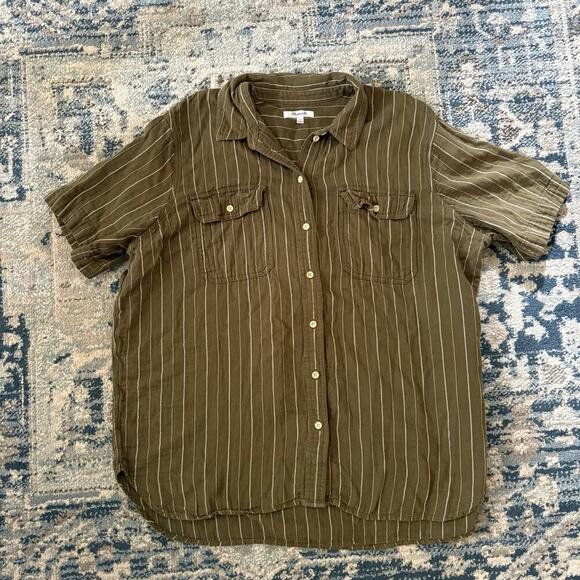 Madewell Lightspun Short-Sleeve Flap-Pocket
Shirt in Stripe - Picture 4 of 6